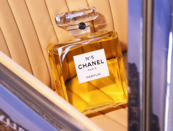 6. Chanel No.5 Grand Extrait.png