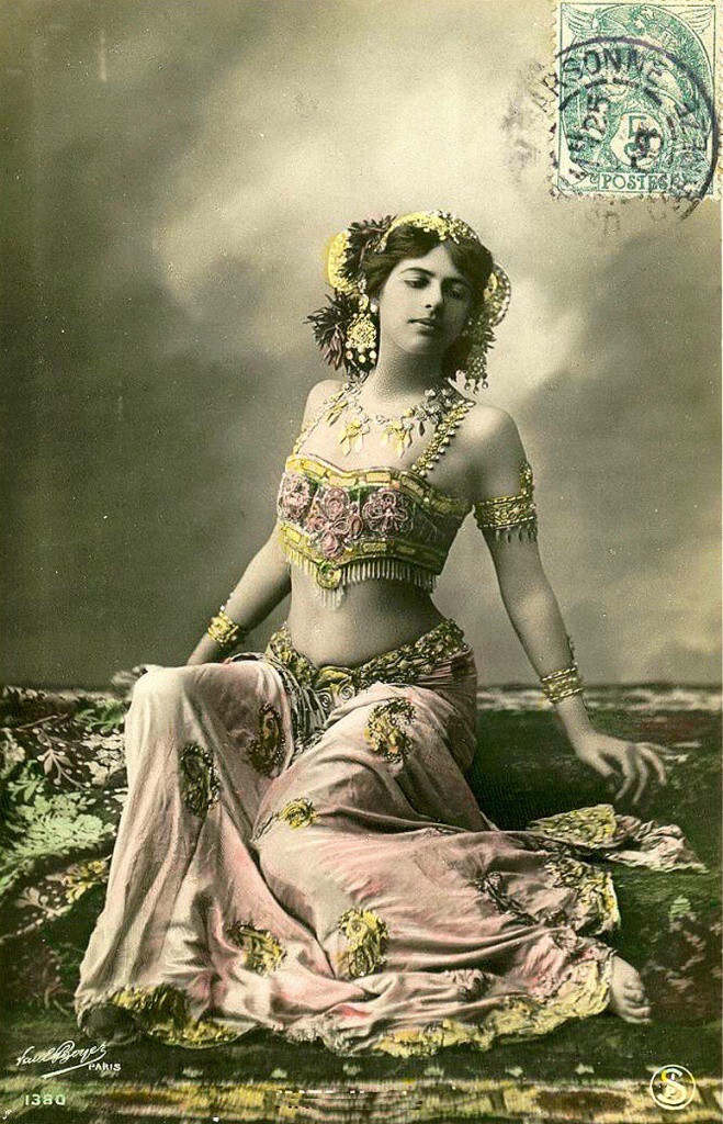 Mata_Hari_Stock_by_cAnDiEsFoReVeRyOnE.jpg
