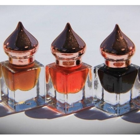 4_1_The Rising Phoenix Perfumery_Yeti Attar.jpg 4_1_The Rising Phoenix Perfumery_Yeti Attar.jpg