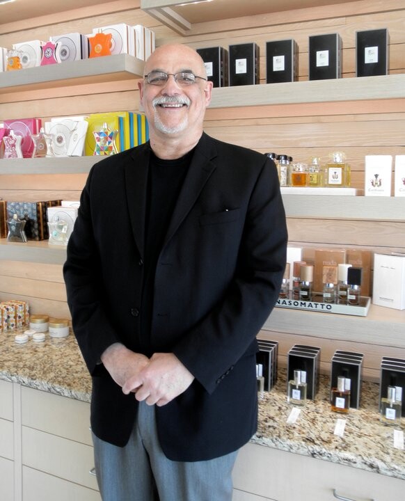 Neil Morris_perfumer.jpg Neil Morris_perfumer.jpg