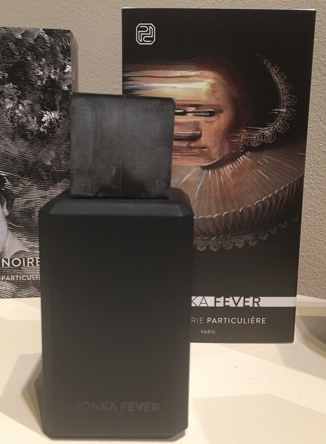 Parfumerie Particuliere_Tonka Fever_with pack.jpg Parfumerie Particuliere_Tonka Fever_with pack.jpg