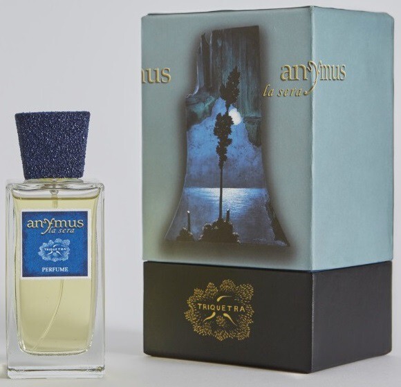 1_Triquetra_Anymus La Sera_perfume with pack.jpg