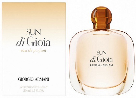 2_Sun di Gioia_with pack.jpg 2_Sun di Gioia_with pack.jpg