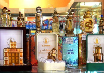 8_Perfume Merket.jpeg
