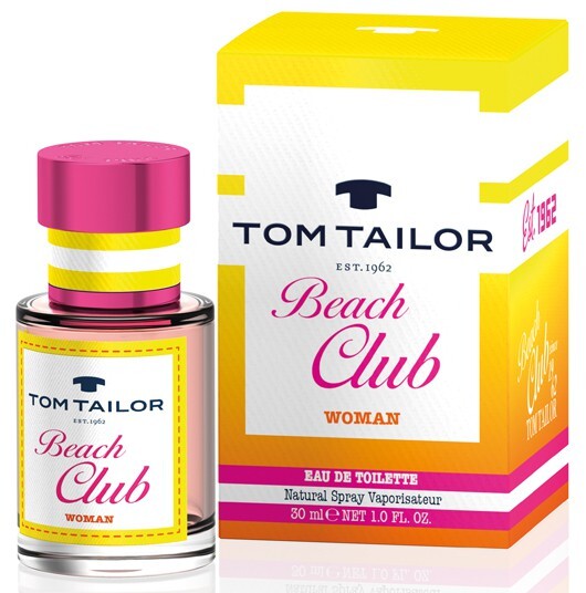 2_Tom Beach_Club Woman_with pack.jpg