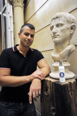 2_Barack_Obama_spanish_perfume.jpg
