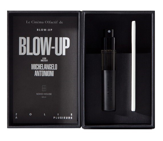 2_La Folie a Plusieurs_Blow Up_complect.jpg