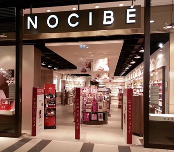 2_Douglas deal with Nocibe.jpg