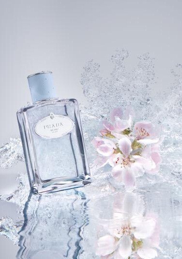 1_Prada_Infusion d`Amande_poster.jpg 1_Prada_Infusion d`Amande_poster.jpg