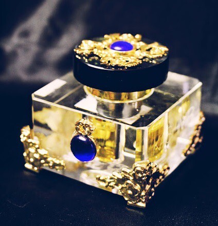 Arabesque Perfumes_Kashmir_photo.jpg