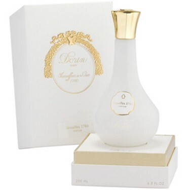 5_Dorin_Les Senteurs de Versailles_Versailles 1780_with pack.jpg 5_Dorin_Les Senteurs de Versailles_Versailles 1780_with pack.jpg