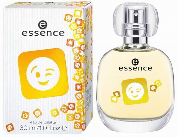 5_essence_mymessage _smile with pack.jpg