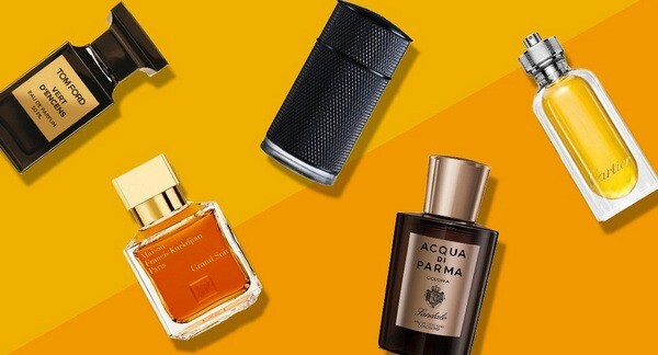 4_perfumes_present.jpg 4_perfumes_present.jpg