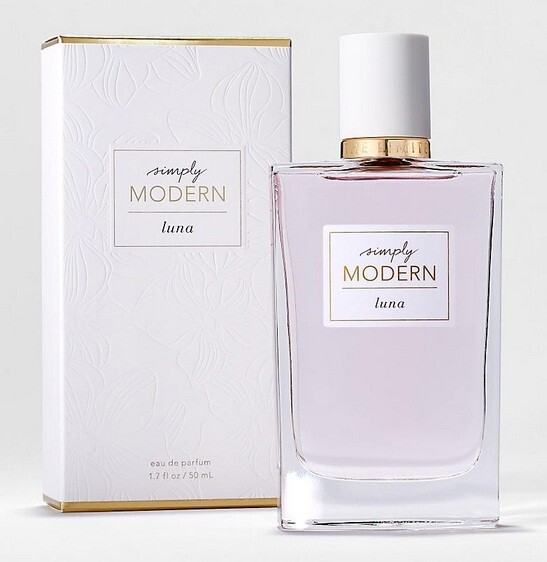 3_Luna_with pack.jpeg