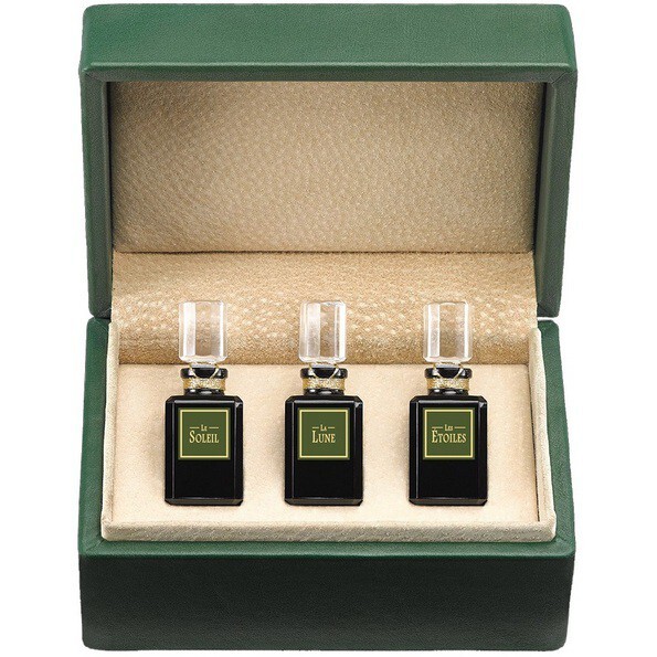 Robert Piguet_Celestials de Knightsbridge_photo.jpg Robert Piguet_Celestials de Knightsbridge_photo.jpg