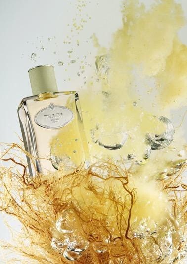 6_Prada_Infusion de Vetiver 2015_poster.jpg 6_Prada_Infusion de Vetiver 2015_poster.jpg