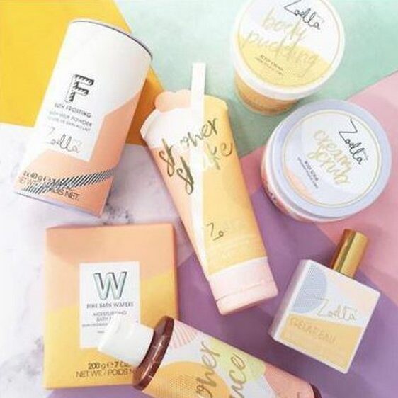 Zoella_Gelat Eau_line.jpg Zoella_Gelat Eau_line.jpg