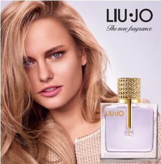 2_Liu Jo Eau de Parfum_poster.jpg 2_Liu Jo Eau de Parfum_poster.jpg