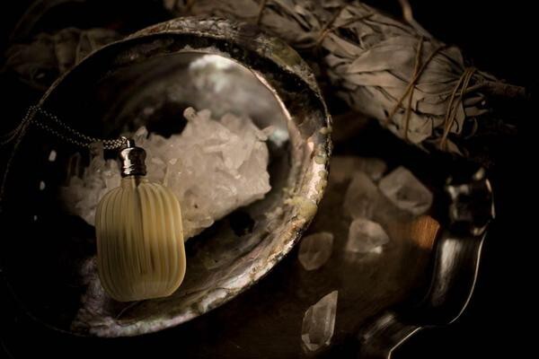 For Strange Women_Smudge_photo_flacon.jpg