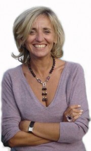 owner_Autour du Parfum_perfumer_Eline Pajot.jpg