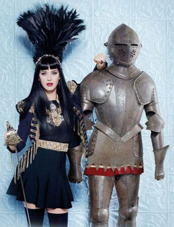 2_Katy Perry_Royal Revolution_poster.jpg 2_Katy Perry_Royal Revolution_poster.jpg