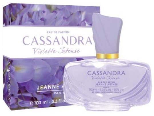 2_Jeanne Arthes_Cassandra Violette Intense.jpg
