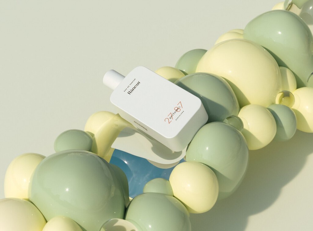 Фото: 27 87 Perfumes 150868_141ffb76920783439f63c7365a60715d_flaneur.jpg