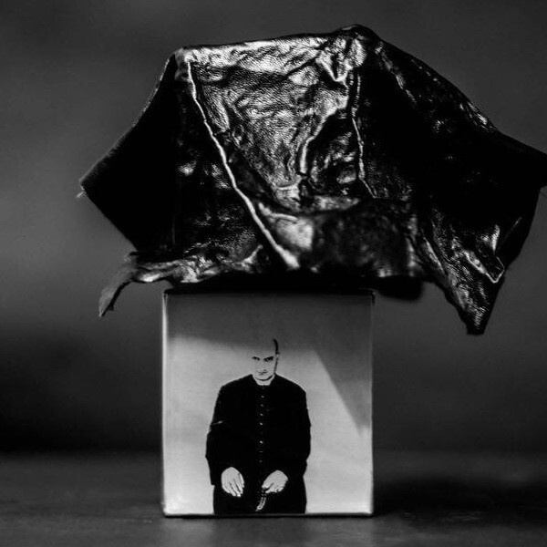 Unum_Io Non Ho Mani Che Mi Accarezzino il Volto_photo.jpg