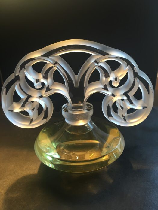 Lalique-Shalini-Jardin-Nocturne-bottle-525x700.jpg