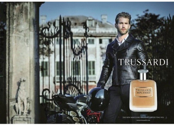 Trussardi Riflesso_poster.jpg Trussardi Riflesso_poster.jpg