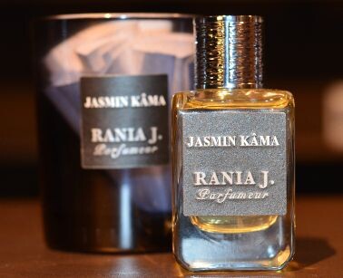 1_2_Jasmin Kama_with pack.jpg 1_2_Jasmin Kama_with pack.jpg