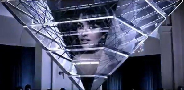 2_Lancome_La Nuit Tresor_poster_Penelopa.jpg