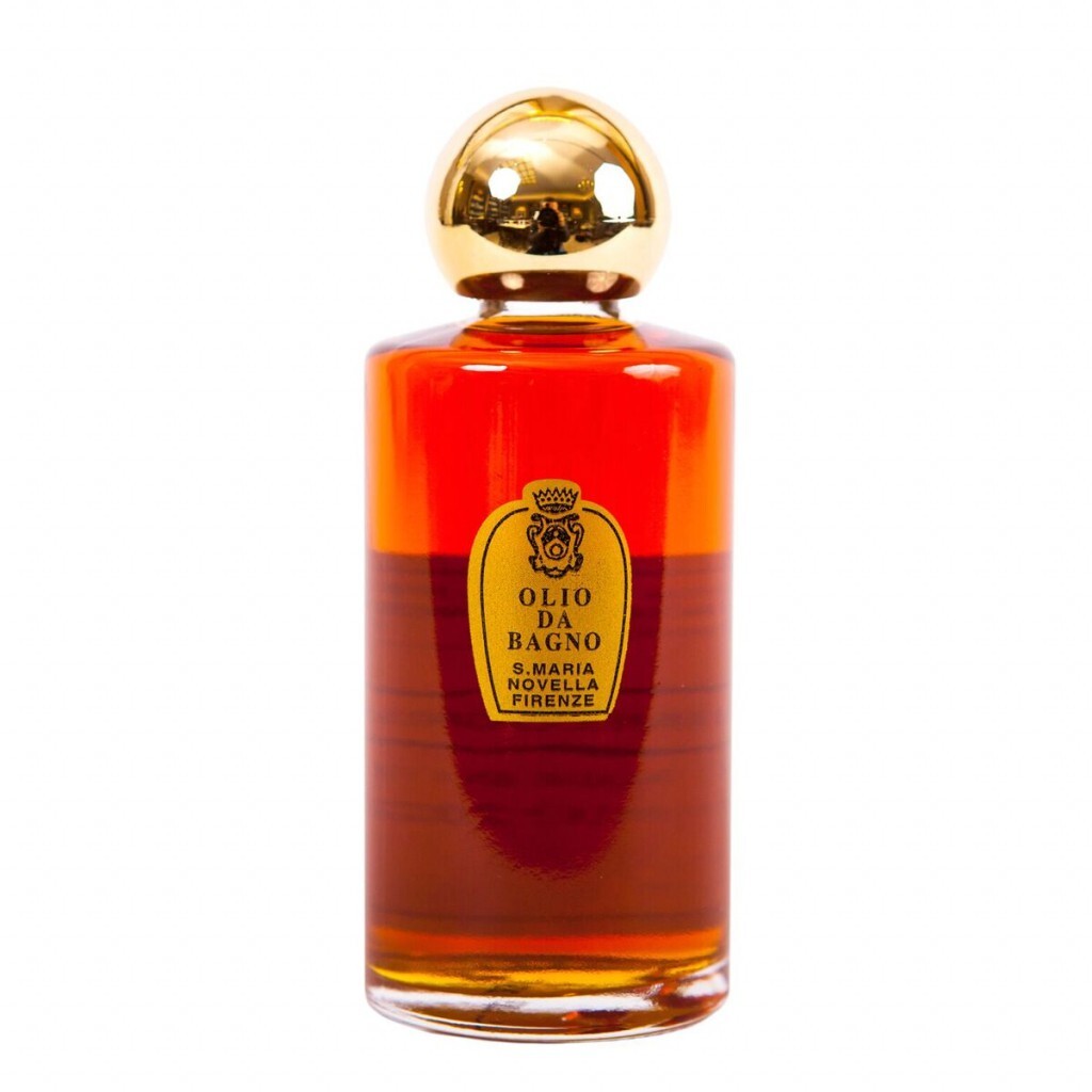 Масло для ванн в ассортименте с разнообразными ароматами для любого настроения. Масло для ванн в ассортименте с разнообразными ароматами для любого настроения.