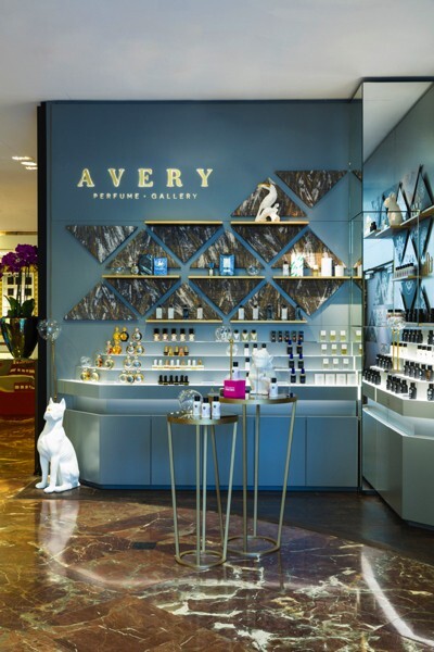 Avery Perfume Gallery_in Printemps Haussmann_1.jpg Avery Perfume Gallery_in Printemps Haussmann_1.jpg