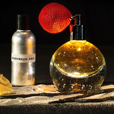 Une Île Un Reve .jpg