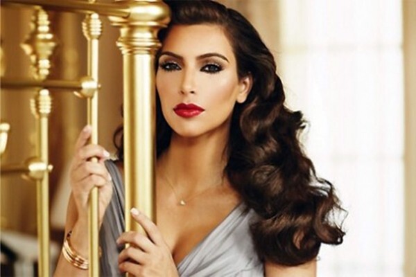 kimkardashiantruerelfectionfragrancebecomegorgeous_thumb.jpg