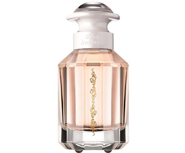 2_Lady Avebury.jpg 2_Lady Avebury.jpg