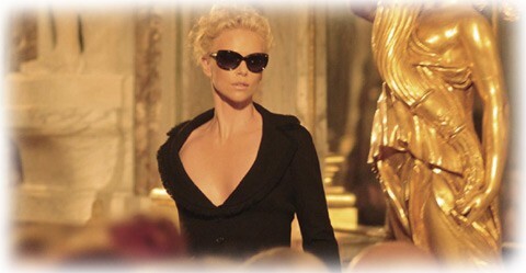 2_Dior J`Adore Voile de Parfum_ with Sharliz Theron.jpg