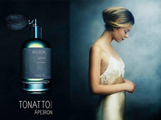 Laura Tonatto_Apeiron_poster.jpg