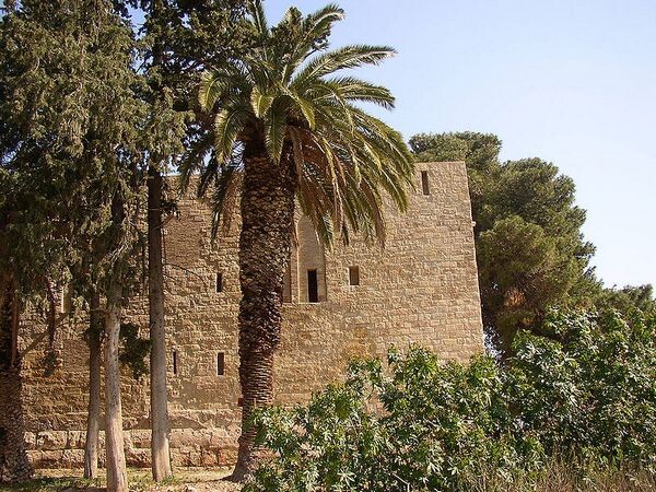 Palermo_Castello di Maredolce.jpg