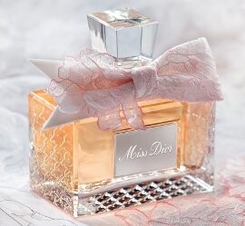 2_Christian Dior.jpg