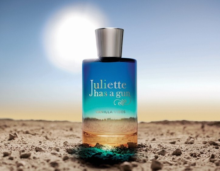 d8c3a47839313cca554a4294c86578fcc9b496b9_TILE VAN.jpg