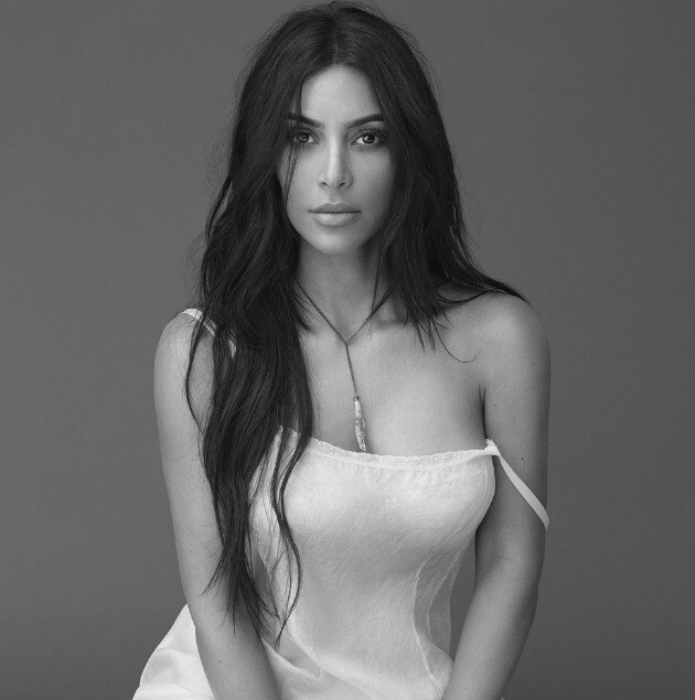 1_0_Kim Kardashian_photo.jpg 1_0_Kim Kardashian_photo.jpg