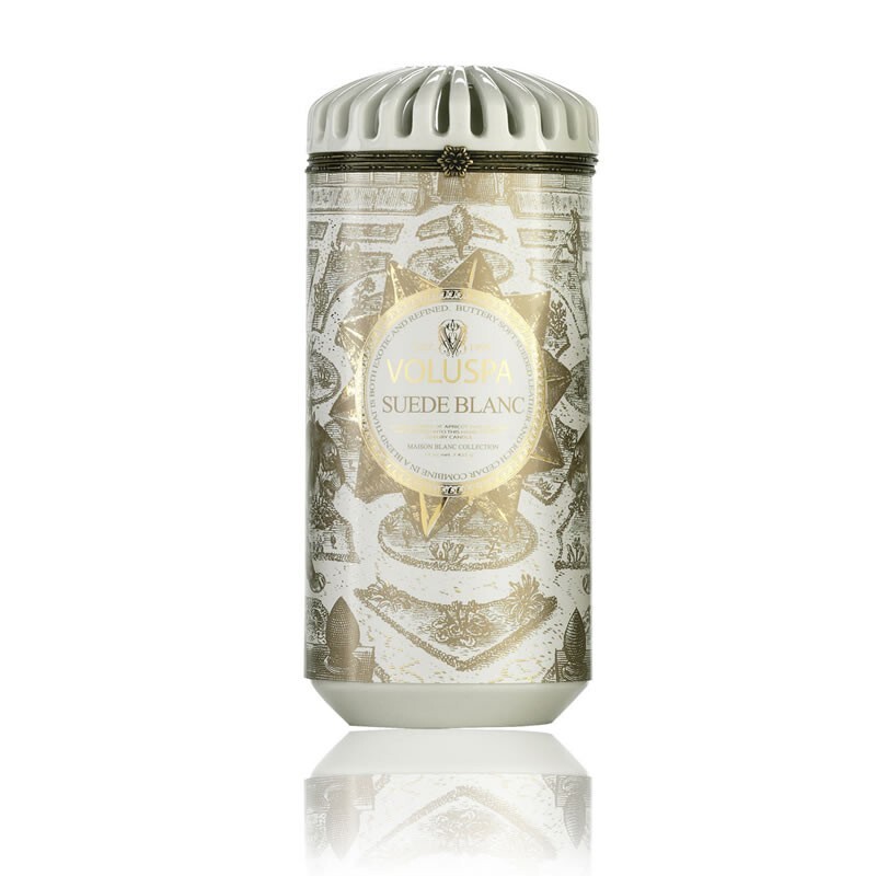 voluspa-suede-blanc-ceramic-candle-800.jpg