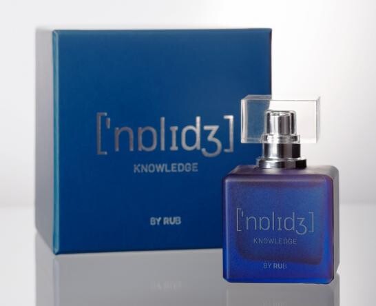 Ruhr-Universitat Bochum_Knowledge_perfume with pack.jpg Ruhr-Universitat Bochum_Knowledge_perfume with pack.jpg