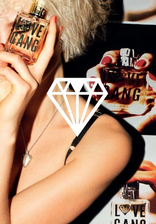 2_Lovegang_with woman.jpg