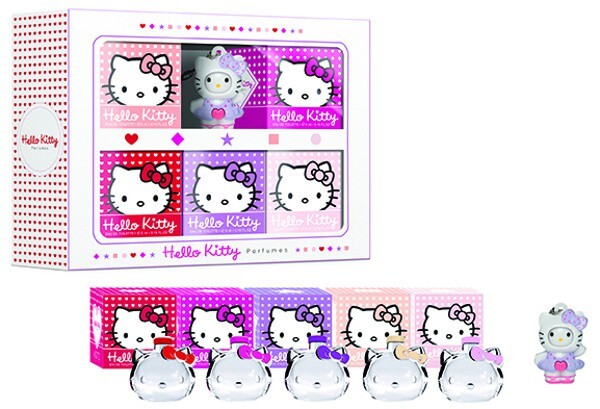 3_Hello Kitty Forever Set.jpg