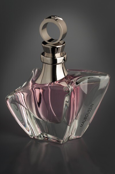 2_pack_bottle_Mauboussin.jpg