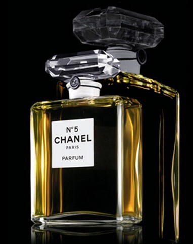 4_Chanel No 5.jpg