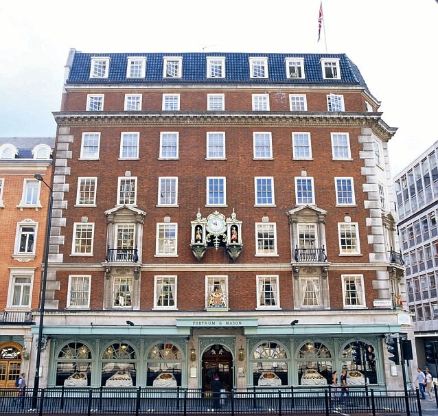 Fortnum and Mason store.jpg Fortnum and Mason store.jpg